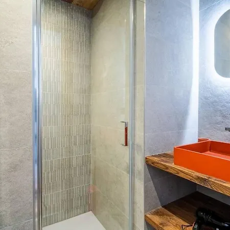 Premiere Loge 12 Pers Vue Dominante Chalet Les Deux Alpes